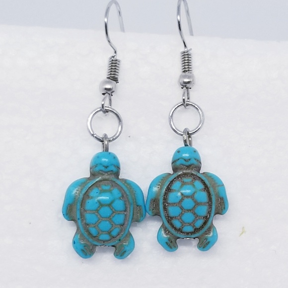 Turtle Turquoise bead Silver Plate Dangle Earrings - Picture 2 of 3